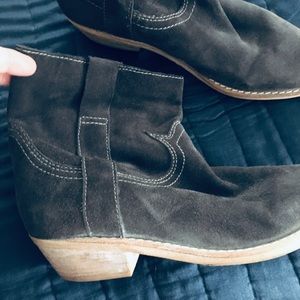 Sam Edelman Gray Suede Slip On Booties /Boots